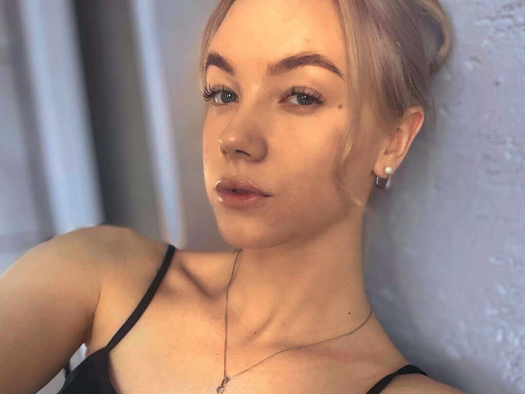 AshleyBensen></p>

       
    </div>
    </div>
</div>
<div class=